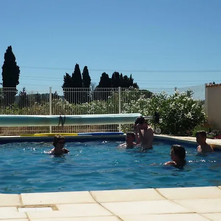 Les Arques Gites Сasa de vacaciones *